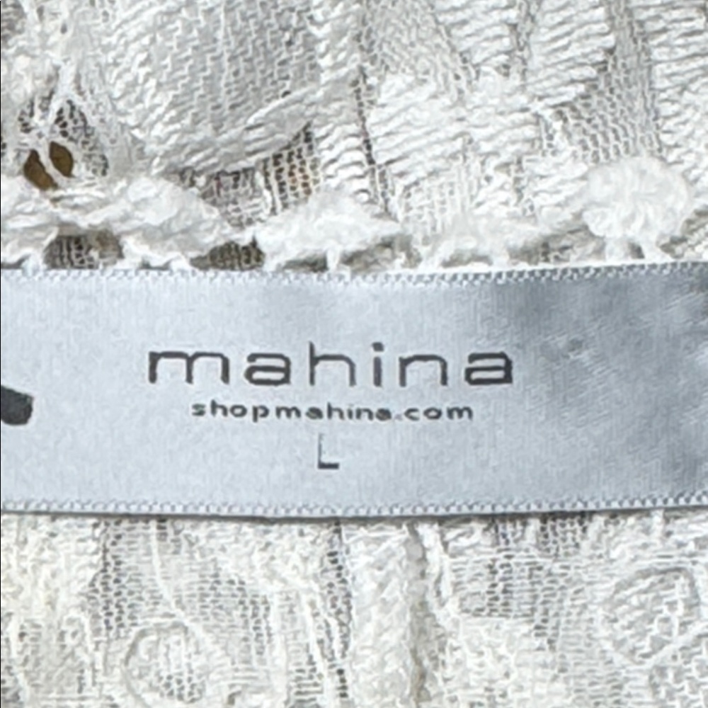 Mahina L/S Lace Cover Up. Large - Picture 9 of 9